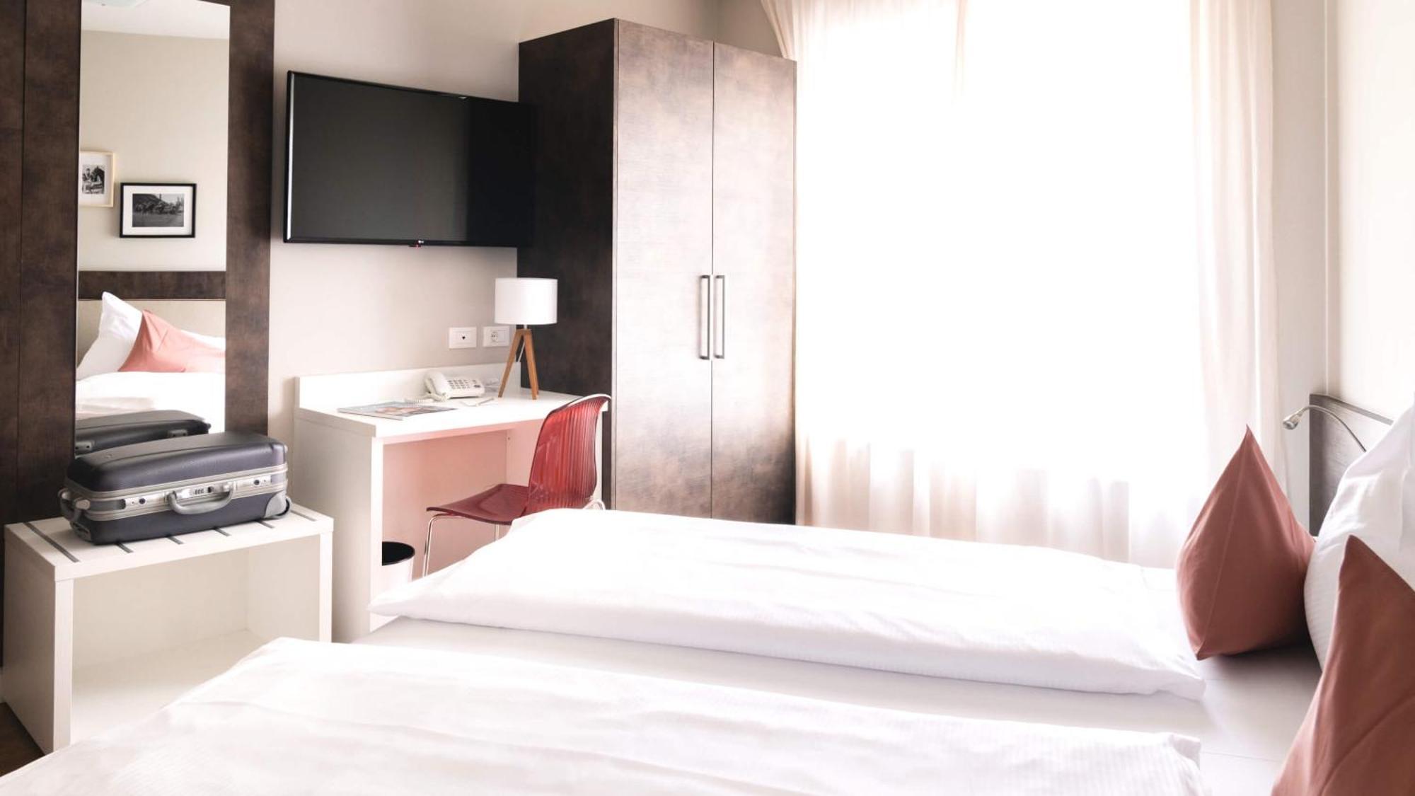 City Hotel Merano Phòng bức ảnh